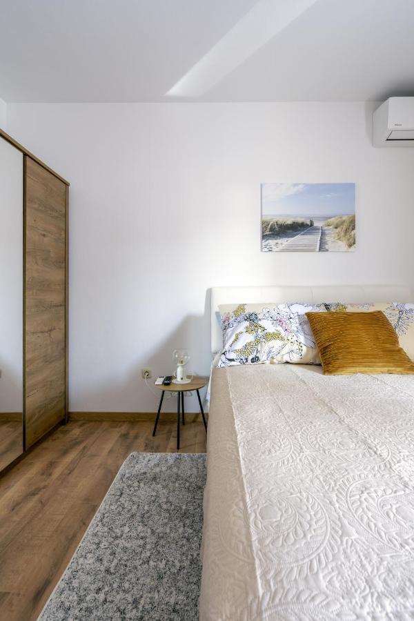 Alto 1 Studio Apartment Rovinj Kültér fotó